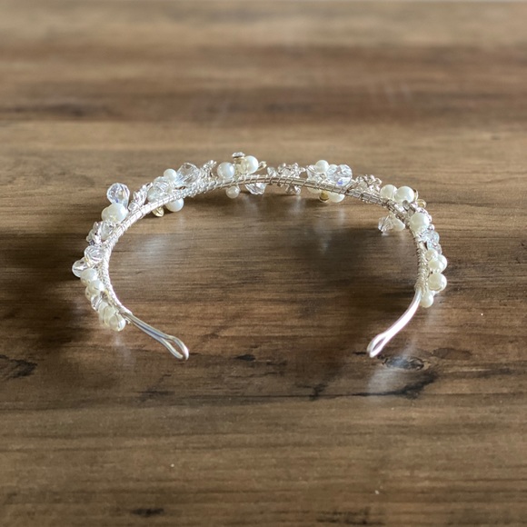 Wedding tiara/ headband - Picture 4 of 5